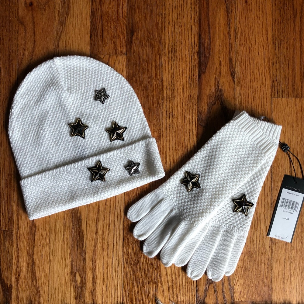 BCBG Maxazria Beaded Stars Hat And Glove Set Ivory